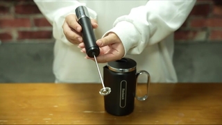 کف کننده شیر EMF-02
